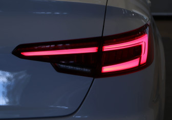 Подержанный автомобиль Audi A4 Sedan 2019 года (26 фото)