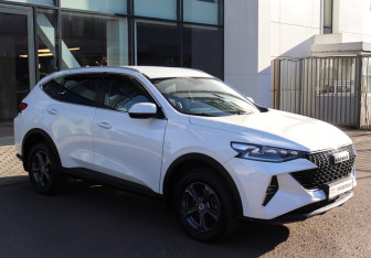 Подержанный автомобиль Haval F7 2023 года (3 фото)