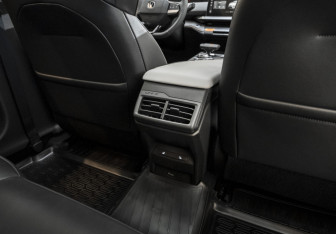 Новый Changan UNI-V 2024 (30 фото)