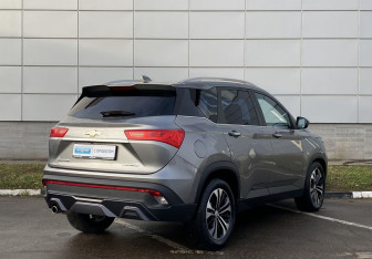 Подержанный автомобиль Chevrolet Captiva 2022 года (5 фото)