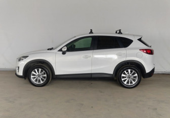 Подержанный автомобиль Mazda CX-5 2016 года (8 фото)