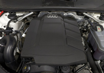 Подержанный автомобиль Audi A6 Sedan 2020 года (12 фото)