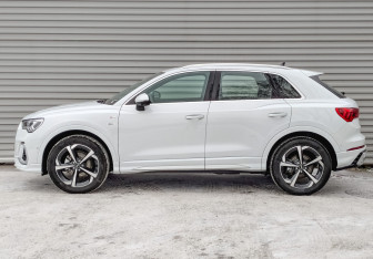 Новый Audi Q3 2025 (3 фото)