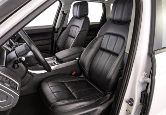 Подержанный автомобиль Land Rover Range Rover Sport 2020 года (19 фото)