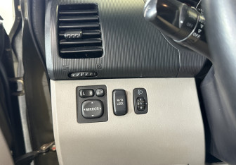 Подержанный автомобиль Mitsubishi Pajero Sport 2013 года (16 фото)