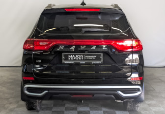 Подержанный автомобиль Haval M6 2023 года (6 фото)