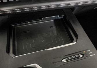 Подержанный автомобиль Changan UNI-K 2023 года (20 фото)