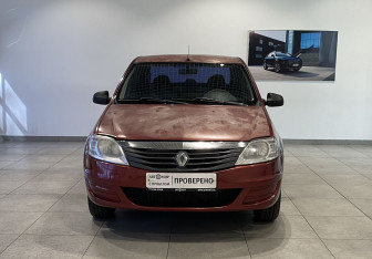 Подержанный автомобиль Renault Logan Sedan 2011 года (2 фото)