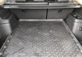 Подержанный автомобиль Mitsubishi Outlander 2015 года (13 фото)