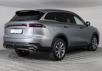 Подержанный автомобиль Chery Tiggo 9 2024 года (5 фото)