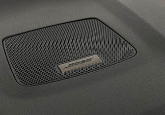 Подержанный автомобиль Nissan Pathfinder 2014 года (17 фото)