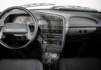 Подержанный автомобиль LADA (ВАЗ) 2113 2005 года (11 фото)