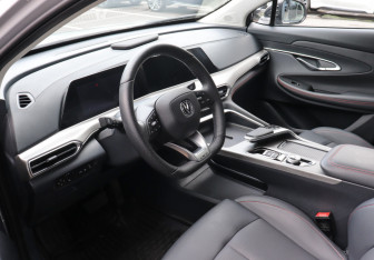 Подержанный автомобиль Changan UNI-T 2024 года (7 фото)