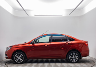 Подержанный автомобиль LADA (ВАЗ) Vesta Sedan 2016 года (8 фото)