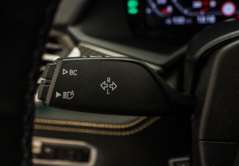 Подержанный автомобиль BMW X6 M 2021 года (12 фото)