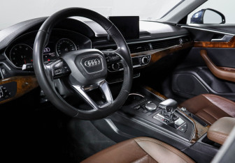 Подержанный автомобиль Audi A4 Sedan 2016 года (14 фото)
