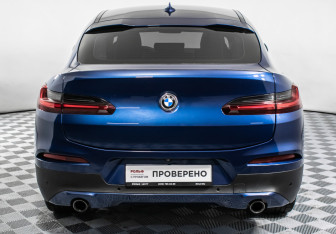Подержанный автомобиль BMW X4 2021 года (6 фото)