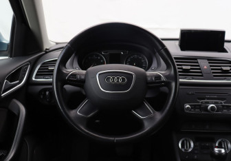 Подержанный автомобиль Audi Q3 2013 года (14 фото)
