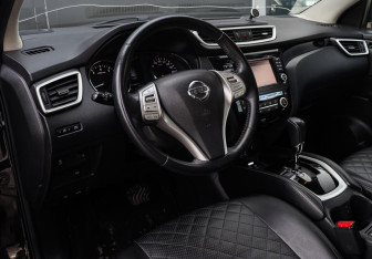 Подержанный автомобиль Nissan Qashqai 2018 года (12 фото)