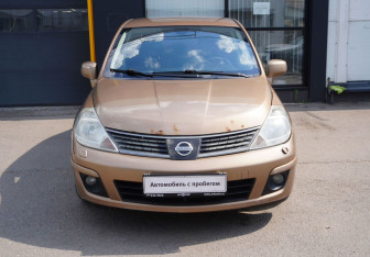 Подержанный автомобиль Nissan Tiida Sedan 2007 года (2 фото)