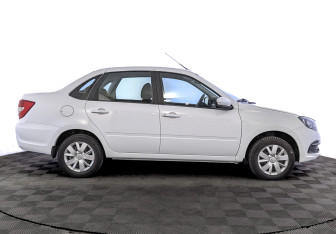 Подержанный автомобиль LADA (ВАЗ) Granta Sedan 2022 года (4 фото)