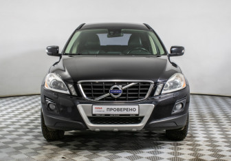 Подержанный автомобиль Volvo XC60 2010 года (2 фото)