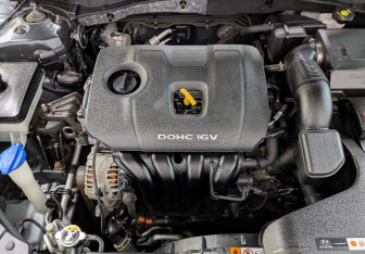 Подержанный автомобиль Hyundai Sonata 2018 года (9 фото)