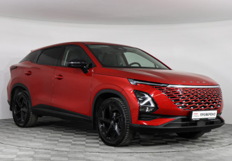 Подержанный автомобиль Omoda C5 2024 года (3 фото)