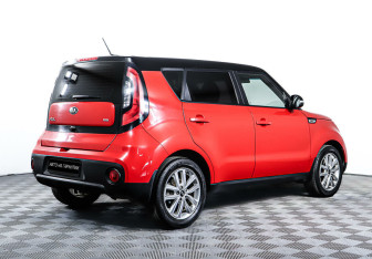 Подержанный автомобиль Kia Soul 2017 года (5 фото)