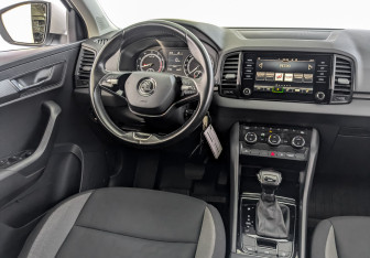Подержанный автомобиль Skoda Karoq 2020 года (27 фото)