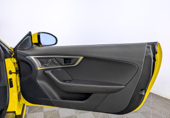 Подержанный автомобиль Jaguar F-Type Coupe 2020 года (23 фото)