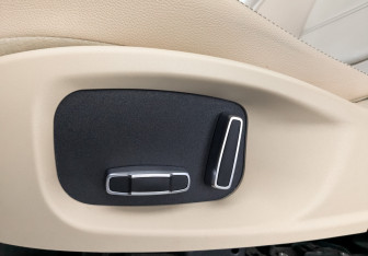 Подержанный автомобиль Jaguar F-Pace 2019 года (29 фото)