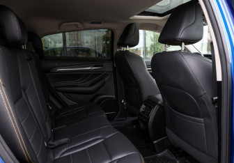 Подержанный автомобиль Haval F7x 2021 года (11 фото)