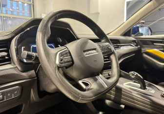 Подержанный автомобиль Haval F7x 2020 года (10 фото)