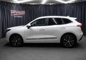 Подержанный автомобиль Haval Jolion 2021 года (8 фото)