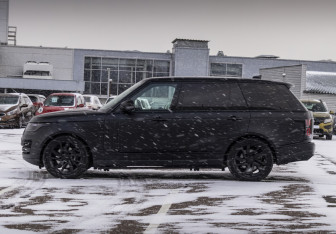 Подержанный автомобиль Land Rover Range Rover 2019 года (8 фото)