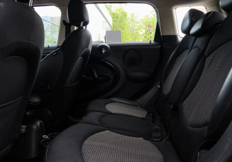Подержанный автомобиль MINI Countryman 2013 года (10 фото)