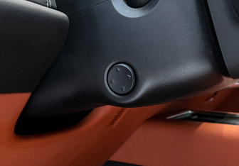 Подержанный автомобиль LiXiang L7 2024 года (24 фото)