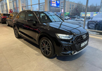 Новый Audi Q5 2025 (3 фото)