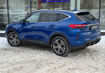 Подержанный автомобиль Haval F7 2022 года (6 фото)