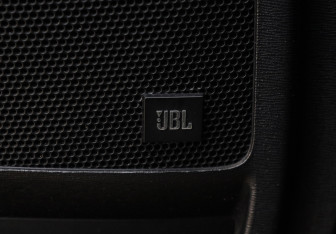 Подержанный автомобиль Toyota Venza 2013 года (16 фото)