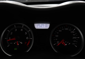 Подержанный автомобиль Renault Megane Sedan 2008 года (11 фото)