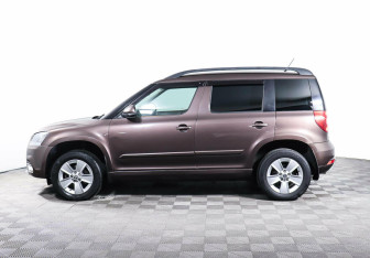 Подержанный автомобиль Skoda Yeti 2014 года (3 фото)