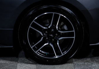 Подержанный автомобиль Ford Mustang Coupe 2021 года (15 фото)