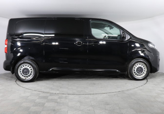 Подержанный автомобиль Citroen SpaceTourer 2021 года (4 фото)