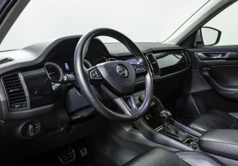 Подержанный автомобиль Skoda Kodiaq 2018 года (11 фото)