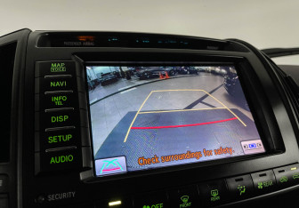 Подержанный автомобиль Toyota Land Cruiser Suv 2012 года (22 фото)