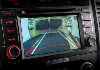 Подержанный автомобиль Mitsubishi Pajero 2014 года (26 фото)