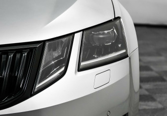 Подержанный автомобиль Skoda Octavia Liftback 2017 года (7 фото)