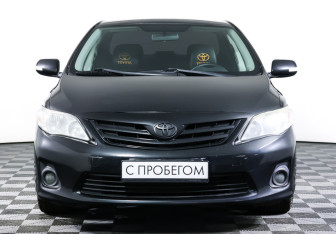 Подержанный автомобиль Toyota Corolla Sedan 2012 года (2 фото)